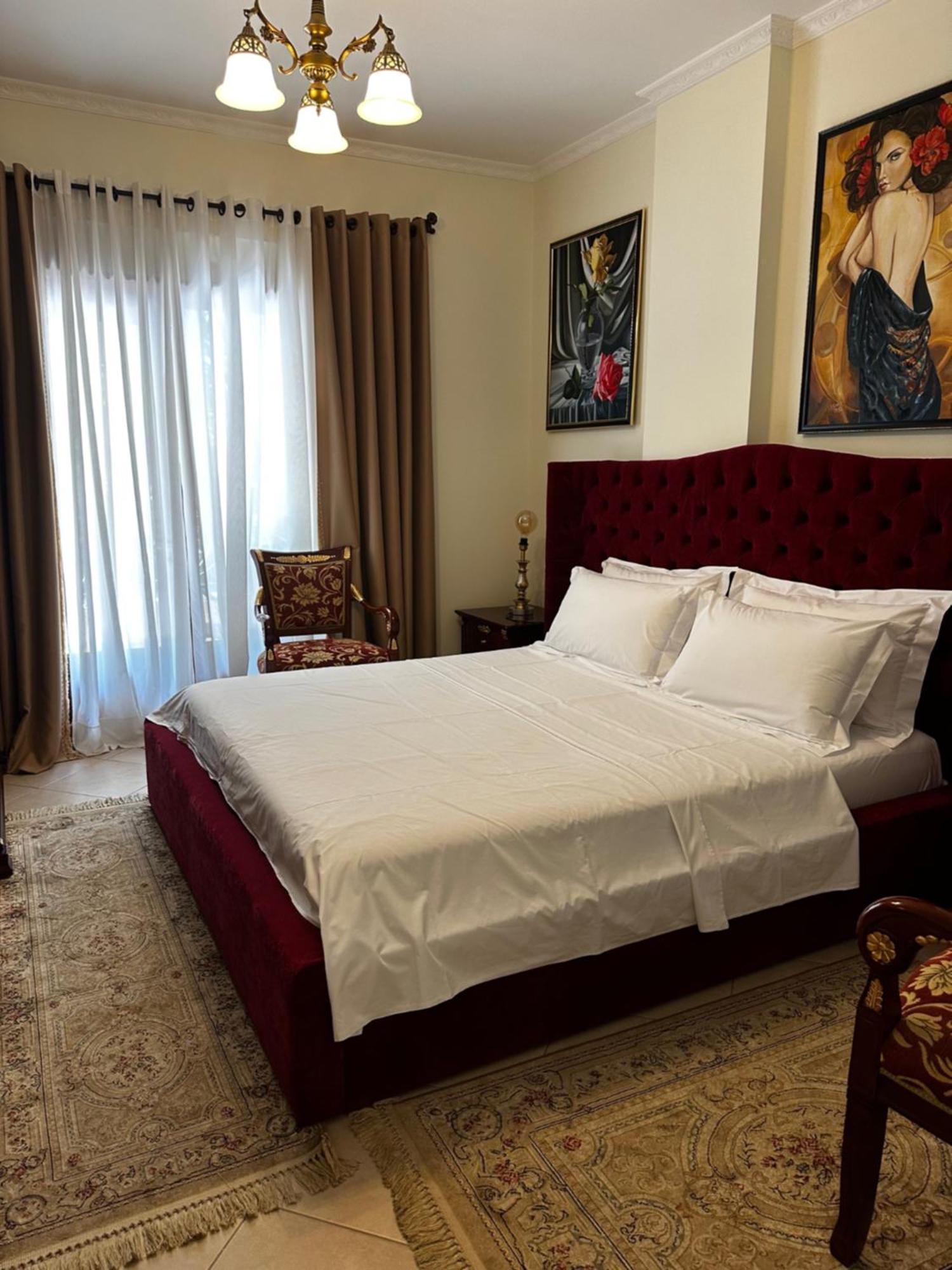 Dinasty Hotel Tirana Extérieur photo