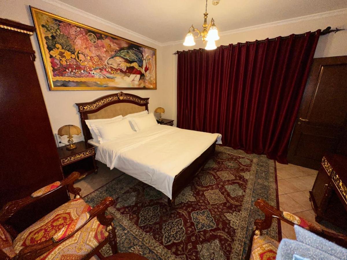 Dinasty Hotel Tirana Extérieur photo